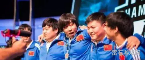 s3老皇族战队成员名单(s3皇族阵容是全华班吗)